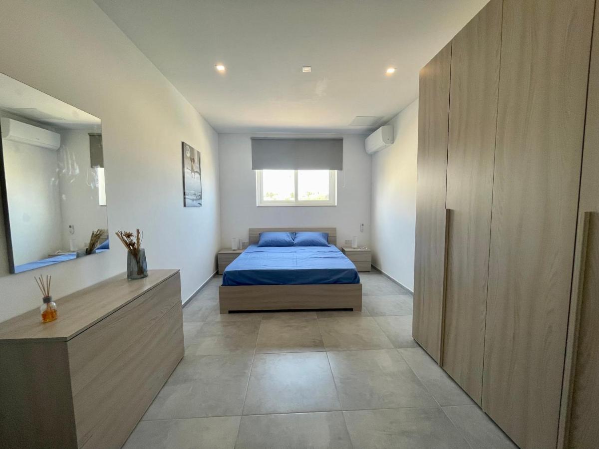 190 Sqm Apartment In Swieqi With Views And Free High Speed Wifi Is-Swieqi Exterior photo